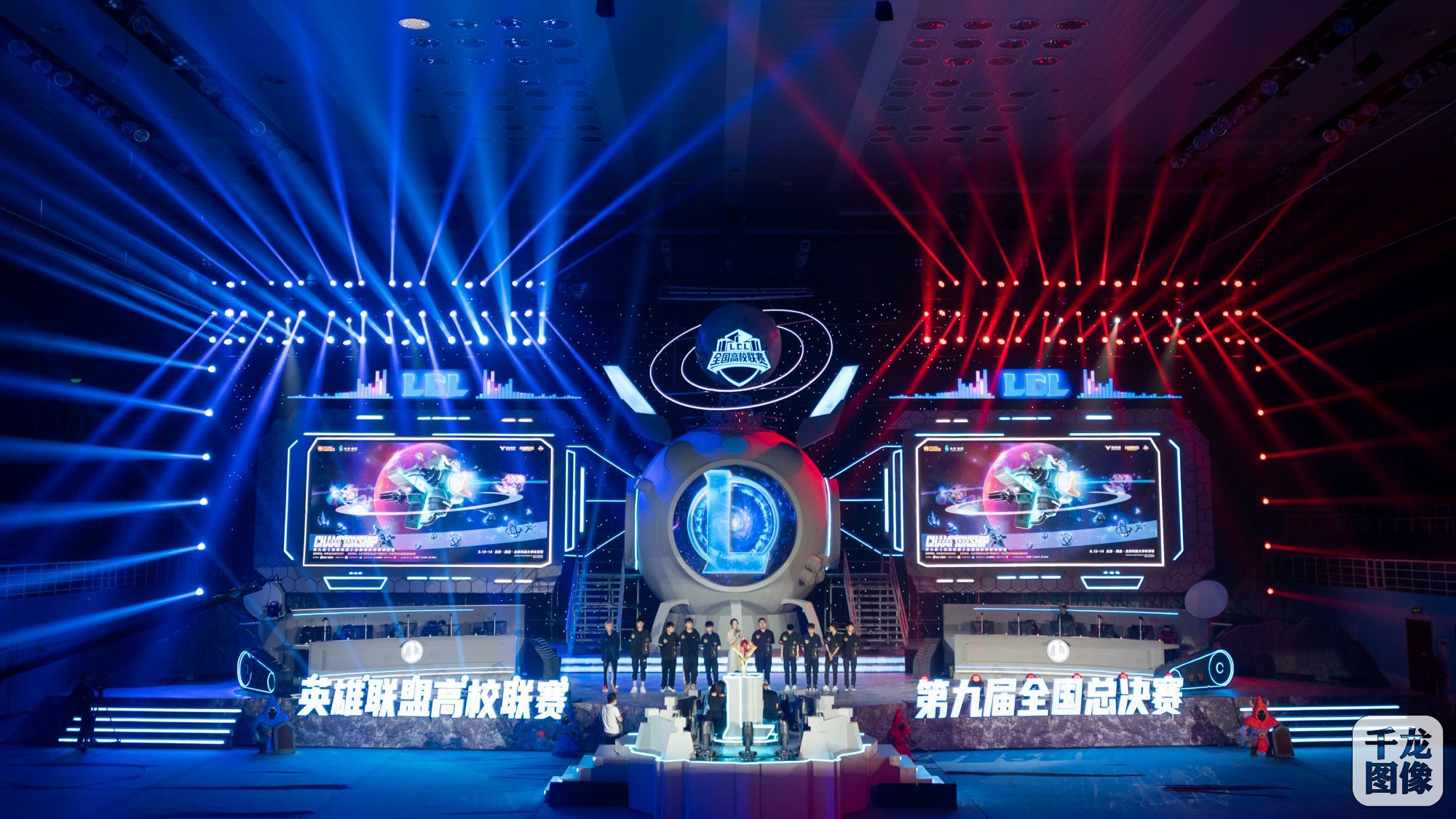 电竞圈聚焦：Elk直面网络暴力压力，Wei韩服rank冲第六彰显拼搏-安博电竞